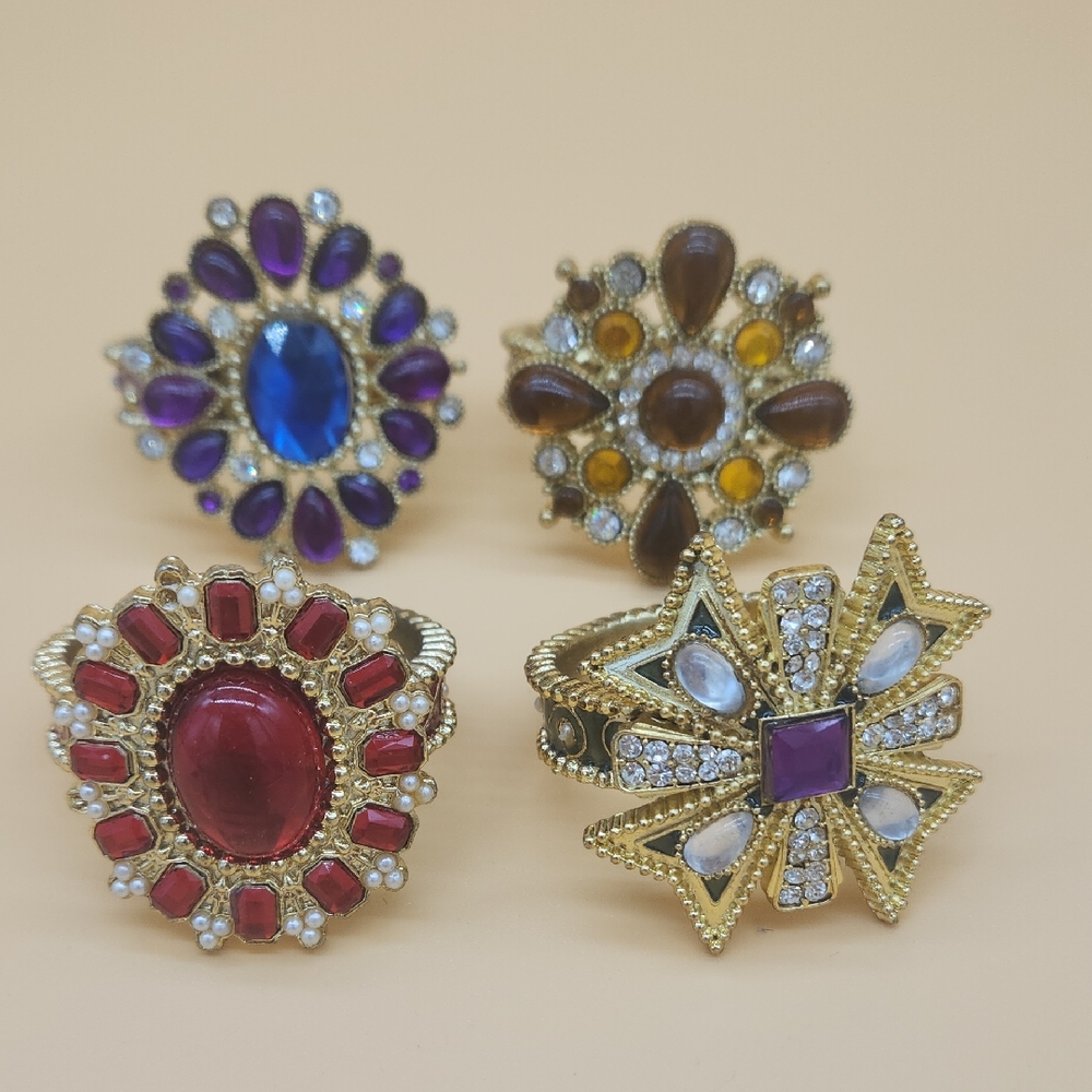 Bombay & Company Gold & Jeweled Napkin Rings! Vintage - Sets a Stunning Table
